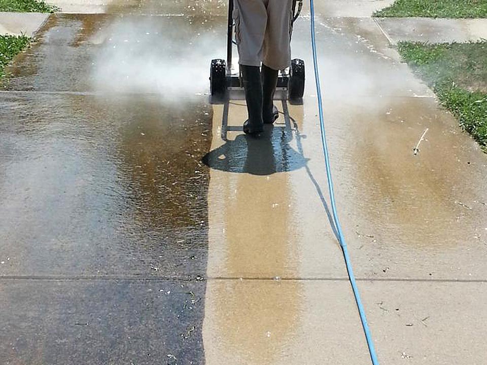 Gentle Pressure Roof And Exterior Cleaning Pressure Washing Service Lusby Md